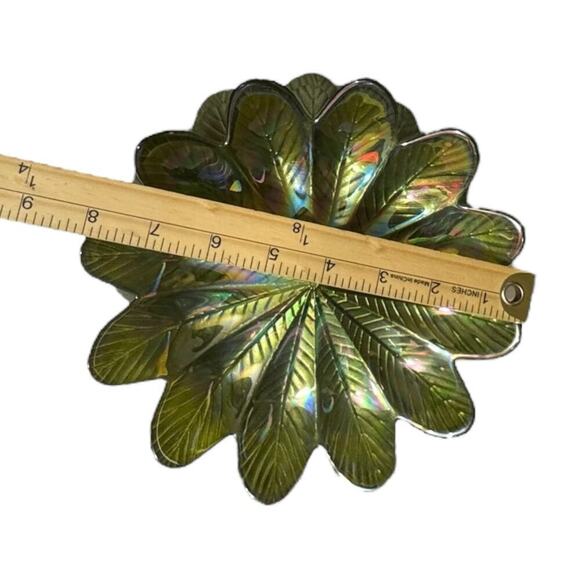 Carnival Glass Green Iridescent Leaf Salad Luncheon Plates Set Of 4 VINTAGE - Picture 5 of 12